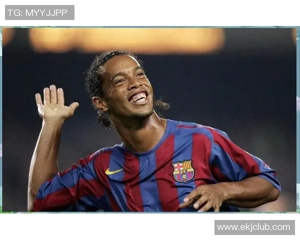 小罗8号球衣背后的传奇故事与足球生涯精彩回顾